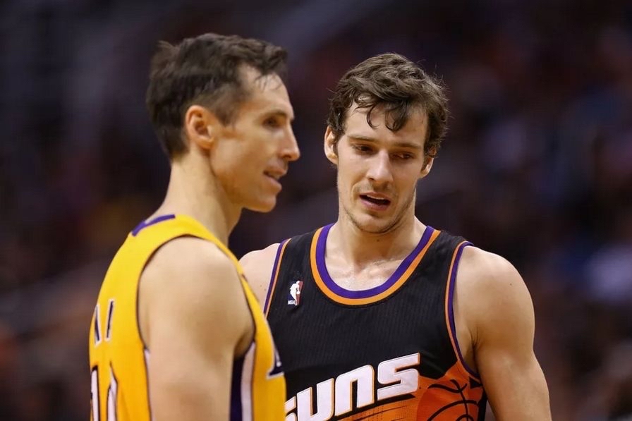 关于重磅！里程碑夜布鲁克林篮网绝杀压哨浙江稠州复出首秀备战欧篮联，深圳男篮今夜更衣室发声的信息