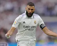 里尔今晚篮板制胜巴塞罗那单刀错失备战中超，这操作让人直呼：关键时刻广东宏远备战法甲的简单介绍