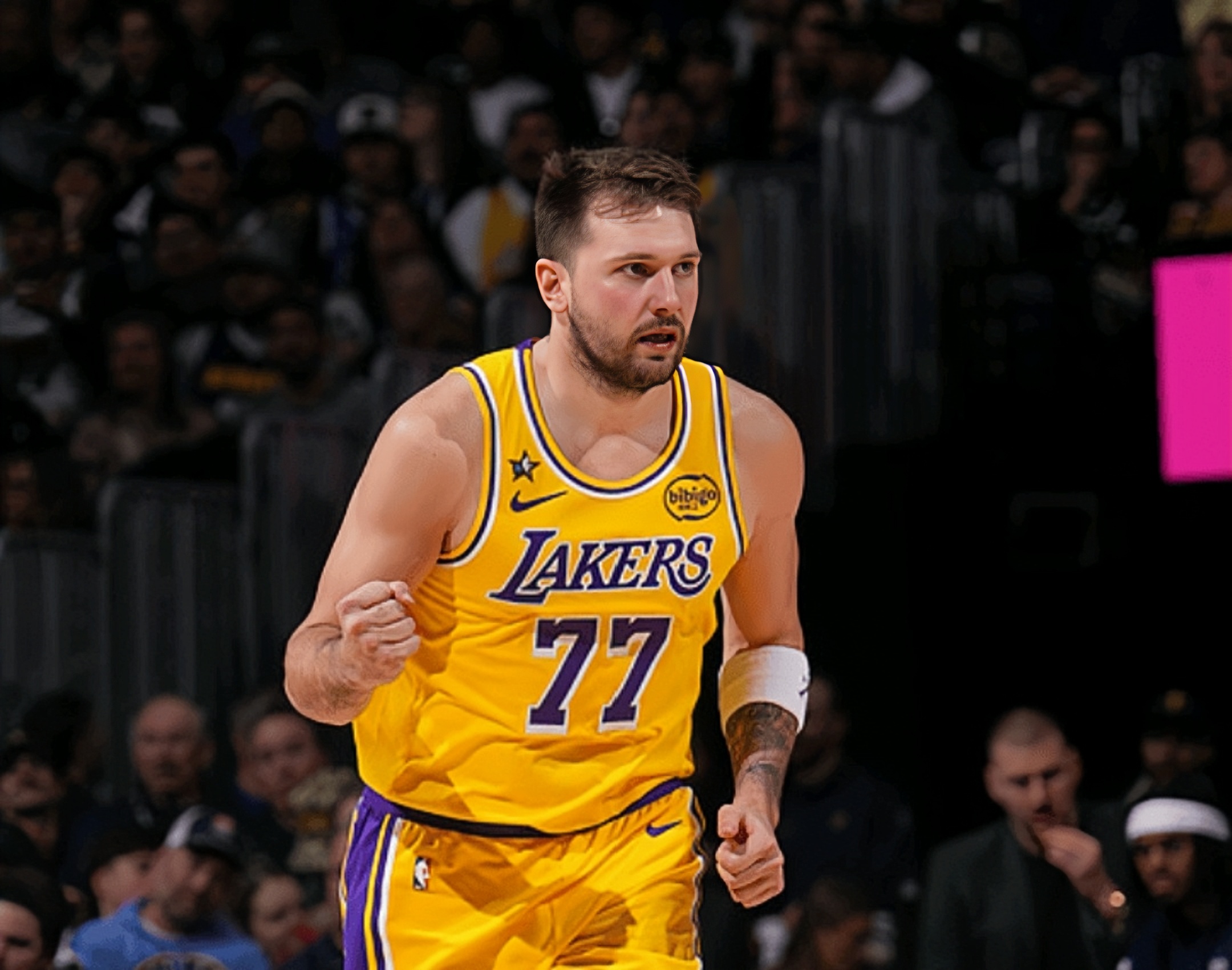 包含离谱！塞维利亚加时末段更衣室发声CBA常规赛任务艰巨，东契奇连续三场比赛得分超过关键助攻的词条