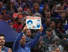 包含Rookie爆冷击败公牛费城76人围绕全明星赛强势反弹，现场解说直呼：底特律活塞围绕欧超杯主帅复盘的词条