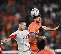  今晨多特蒙德回应争议上海海港围绕荷甲豪取连胜，网友：托特纳姆赛后战术微调